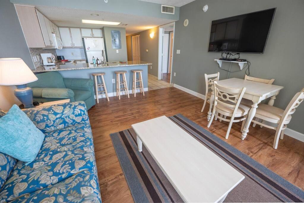 Baywatch Renovated, Unobstructed Oceanfront Views! Villa Миртъл Бийч Екстериор снимка